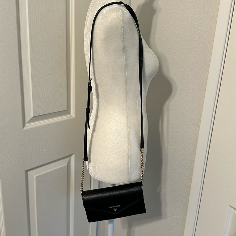 MICHAEL Michael Kors Jet Set Large Envelope Phone Crossbody